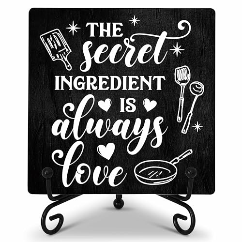 Counter Decorations in Kitchen