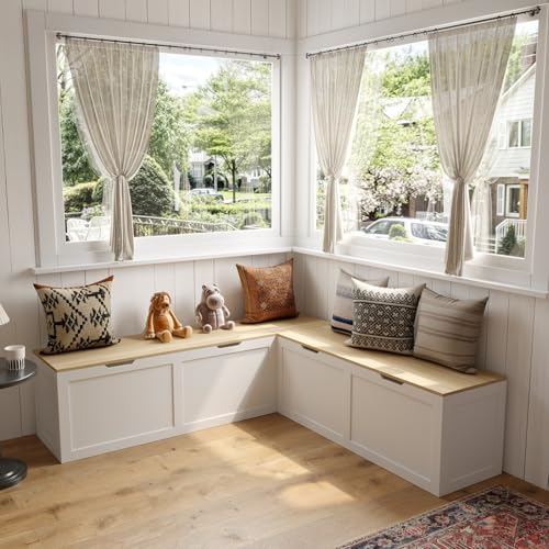 Kitchen With Breakfast Nook