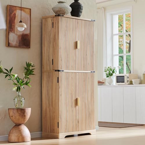 Modern White Oak Kitchen Cabinets
